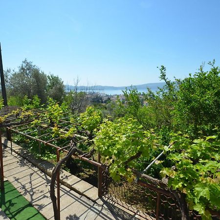 טיווט Porto Lastva Apartments מראה חיצוני תמונה