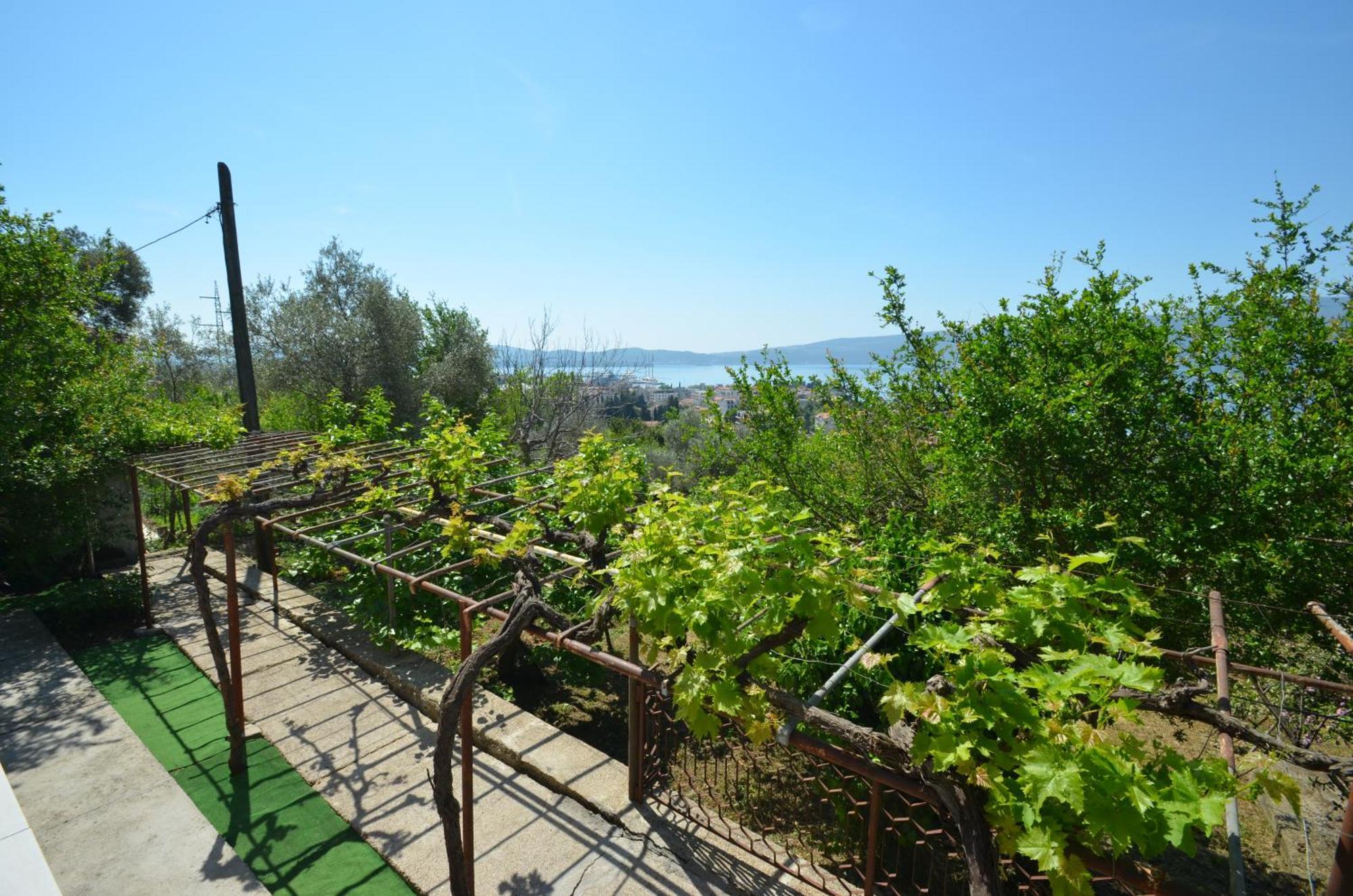 טיווט Porto Lastva Apartments מראה חיצוני תמונה